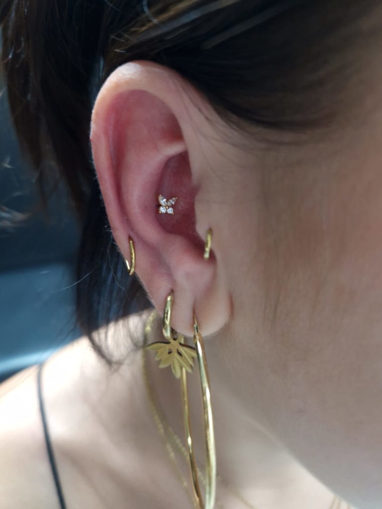 Piercing d'oreille réalisé par Oc Piercing à Arles